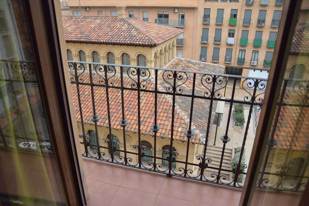 Casa Del Mercado Сарагоса Екстер'єр фото